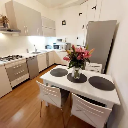 Regina - Duplex Two Bedroom 公寓